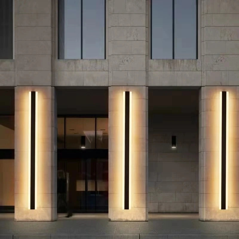 LumaGuard Outdoor LED Wall Lamp